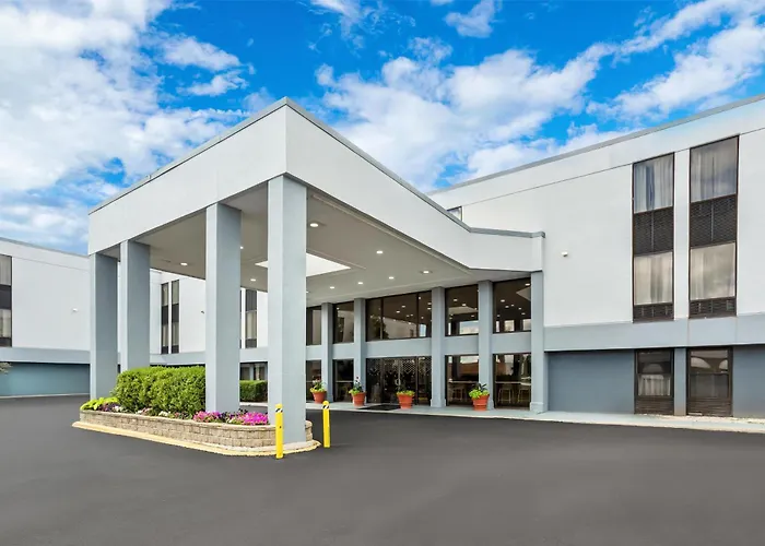Inn Spark By Hilton Chicago O'hare Des Plaines