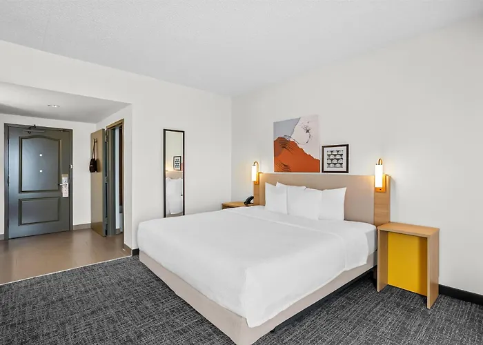 Spark By Hilton Chicago O'hare 3*