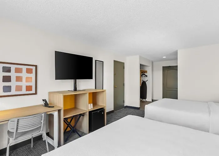 Spark By Hilton Chicago O'hare Inn 3*