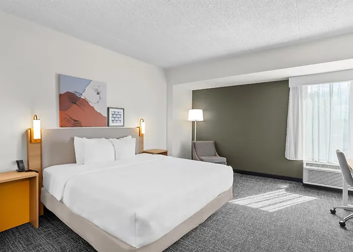 Spark By Hilton Chicago O'hare 3*