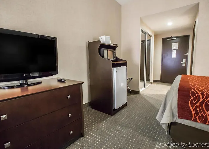 Spark By Hilton Chicago O'hare Inn 3*
